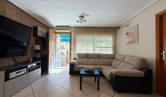 Reventa - Villa - Torrevieja - Carrefour