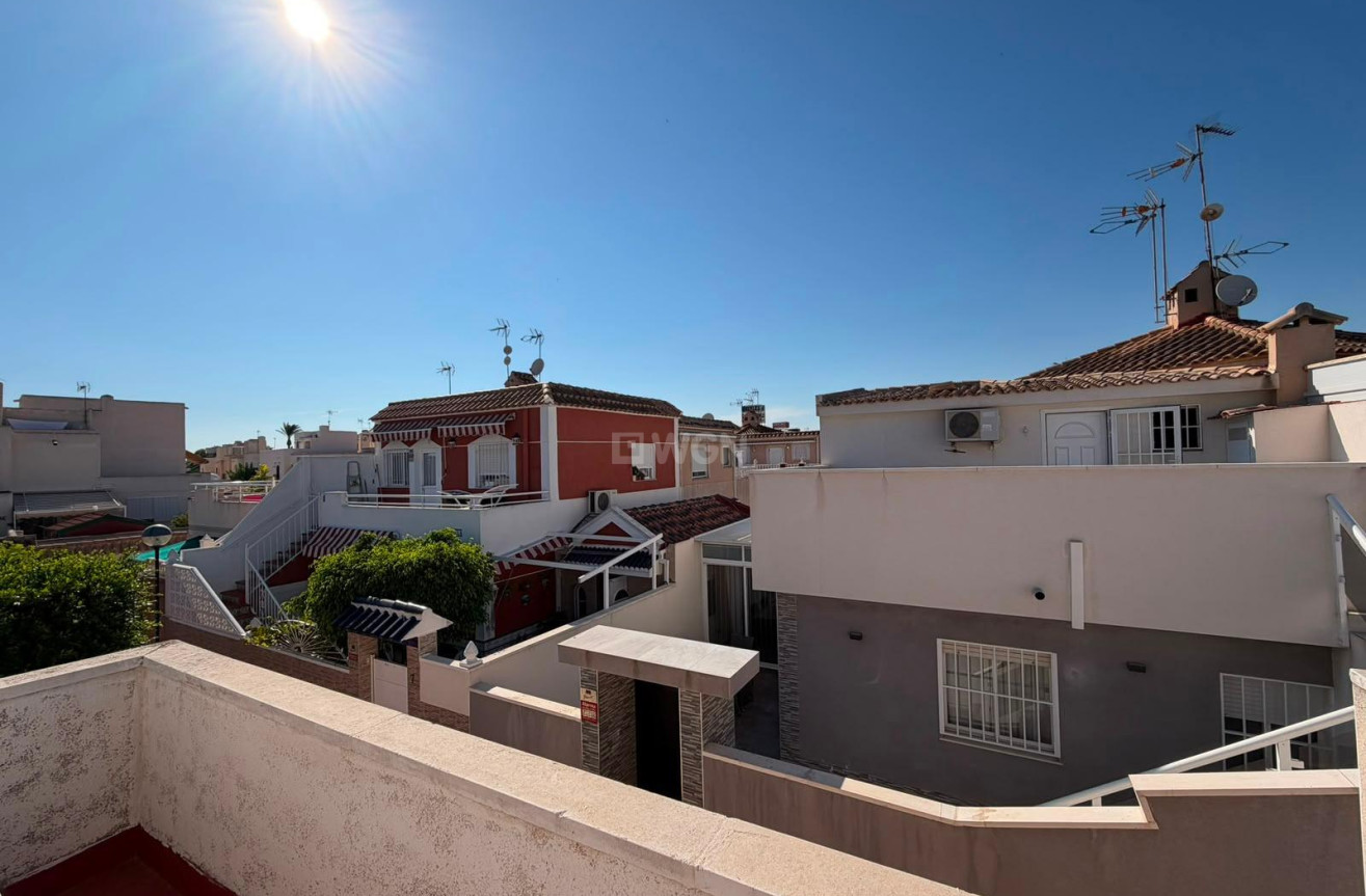 Reventa - Villa - Torrevieja - Carrefour