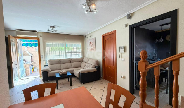 Reventa - Villa - Torrevieja - Carrefour