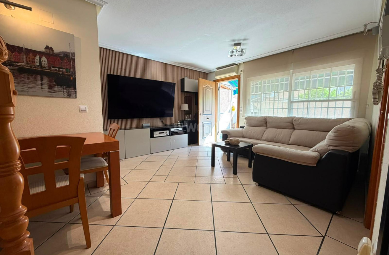 Reventa - Villa - Torrevieja - Carrefour