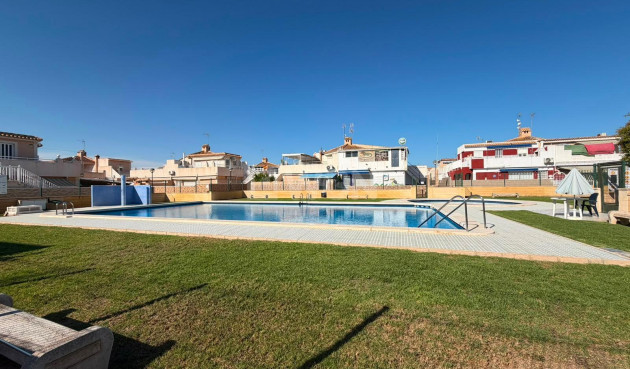 Reventa - Villa - Torrevieja - Carrefour