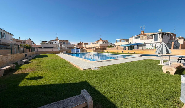 Reventa - Villa - Torrevieja - Carrefour