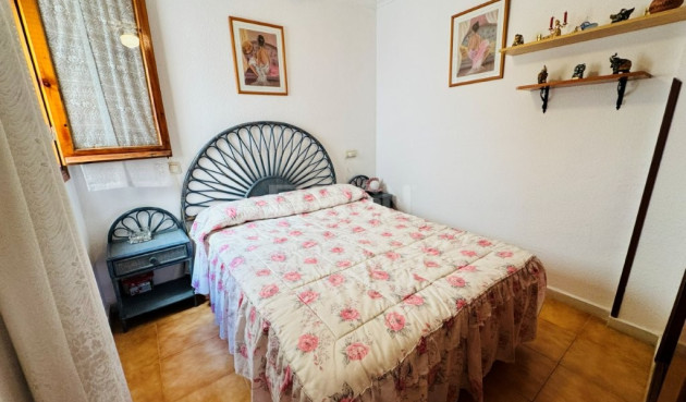 Odsprzedaż - Mieszkanie w bloku - La Mata - Costa Blanca