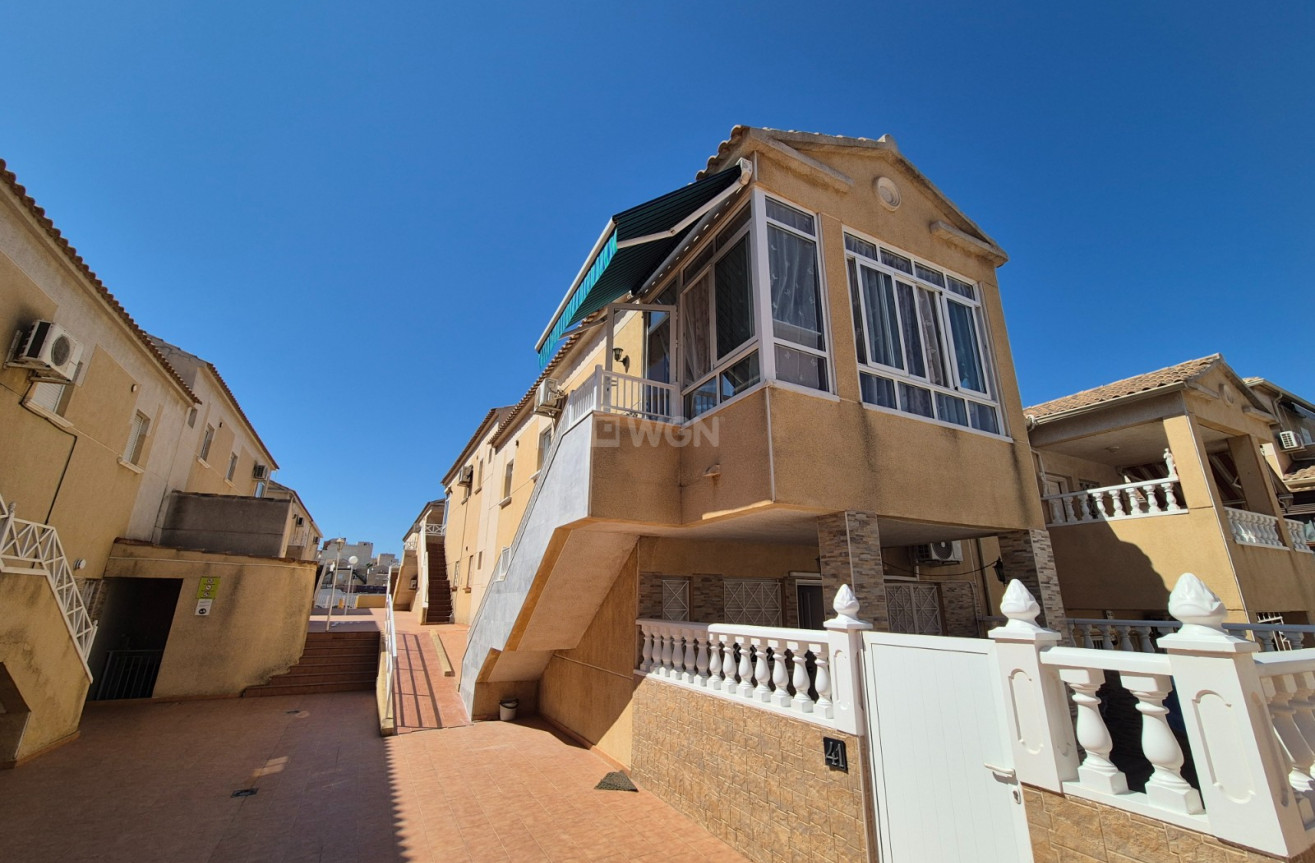 Odsprzedaż - Bungalow - Torrevieja - Costa Blanca