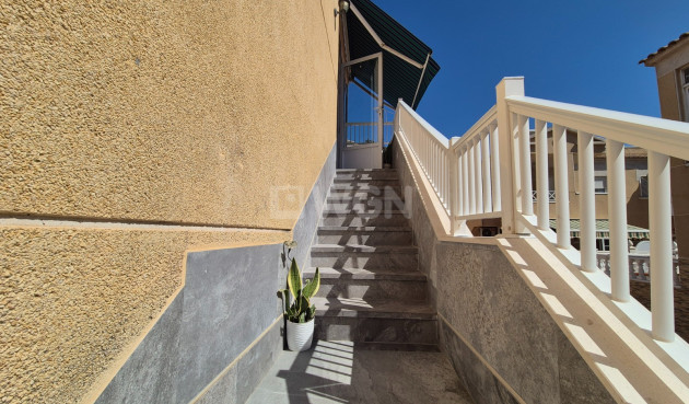 Odsprzedaż - Bungalow - Torrevieja - Costa Blanca