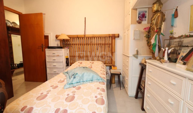 Resale - Bungalow - Torrevieja - Costa Blanca