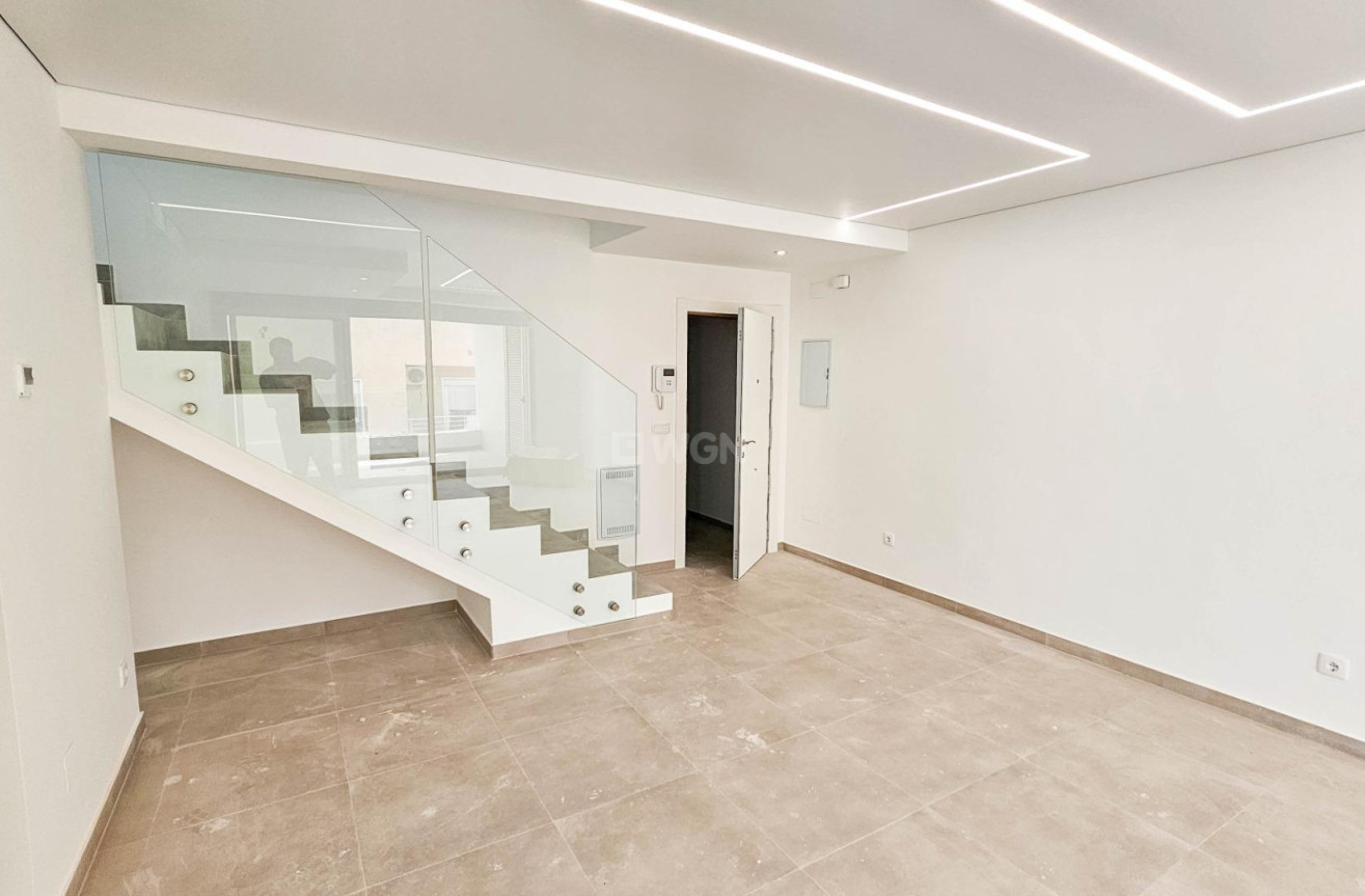 Wiederverkauf - Penthouse - Torrevieja - Paseo Maritimo