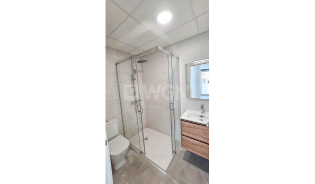 Wiederverkauf - Penthouse - Torrevieja - Paseo Maritimo