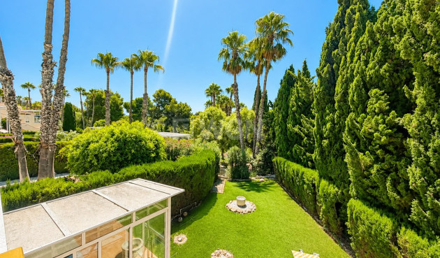 Resale - Villa - Villamartin - Costa Blanca