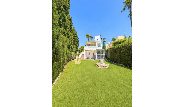 Resale - Villa - Villamartin - Costa Blanca
