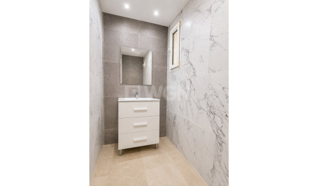 Resale - Villa - Villamartin - Costa Blanca