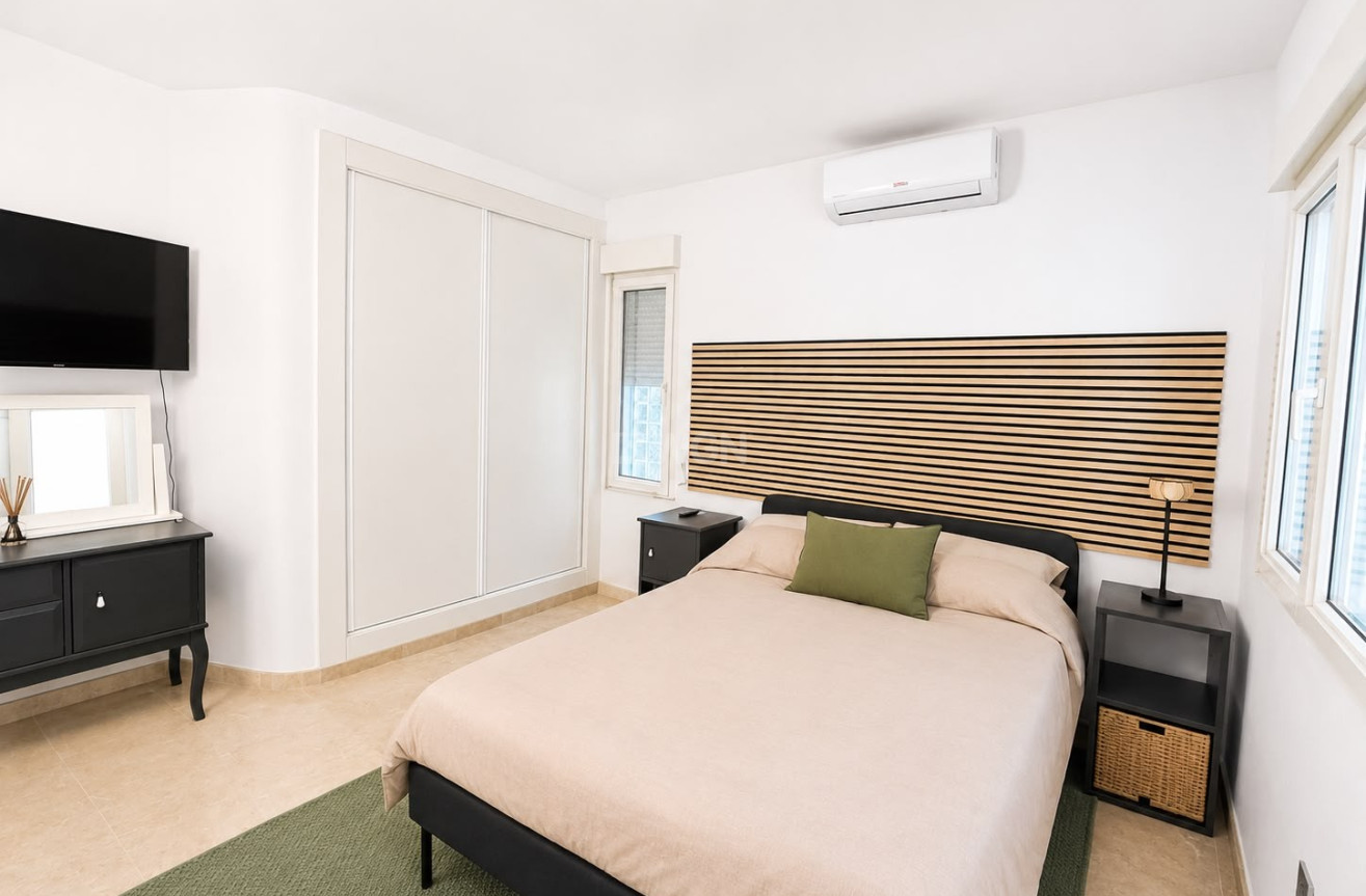 Resale - Villa - Villamartin - Costa Blanca