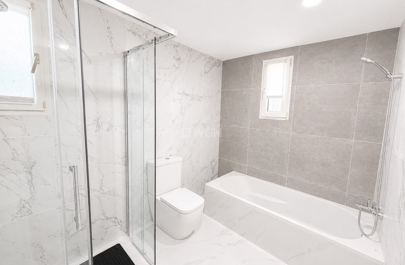 Resale - Villa - Villamartin - Costa Blanca
