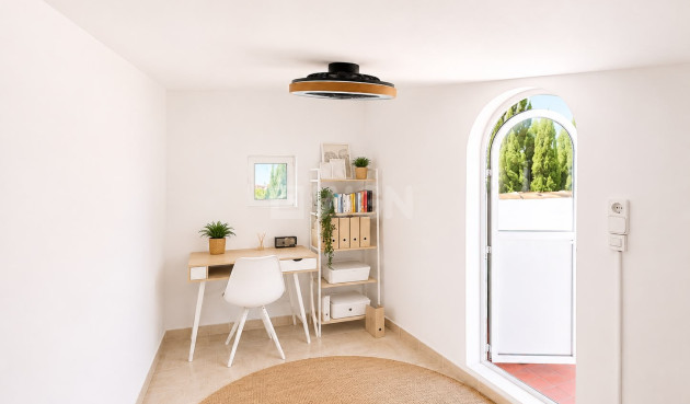 Resale - Villa - Villamartin - Costa Blanca