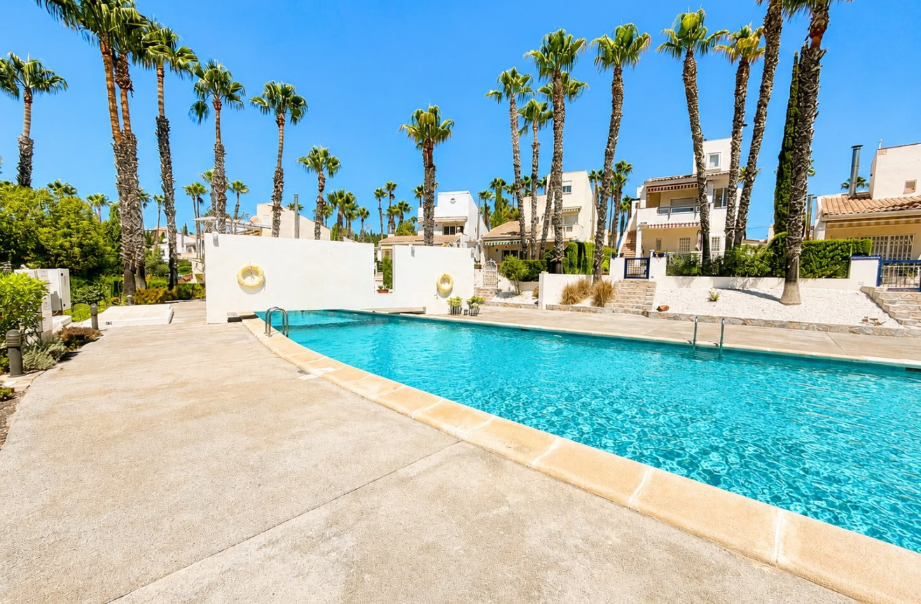 Resale - Villa - Villamartin - Costa Blanca