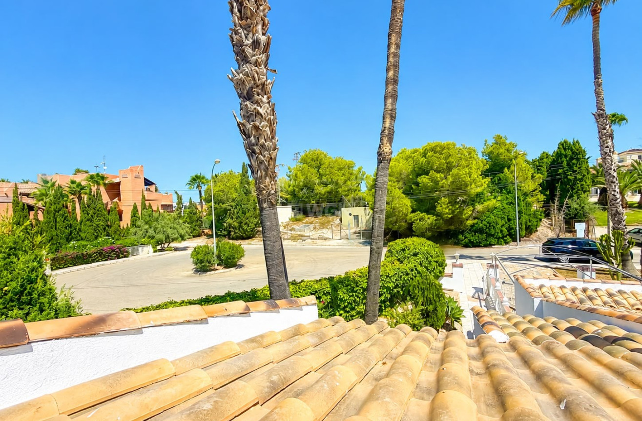 Resale - Villa - Villamartin - Costa Blanca