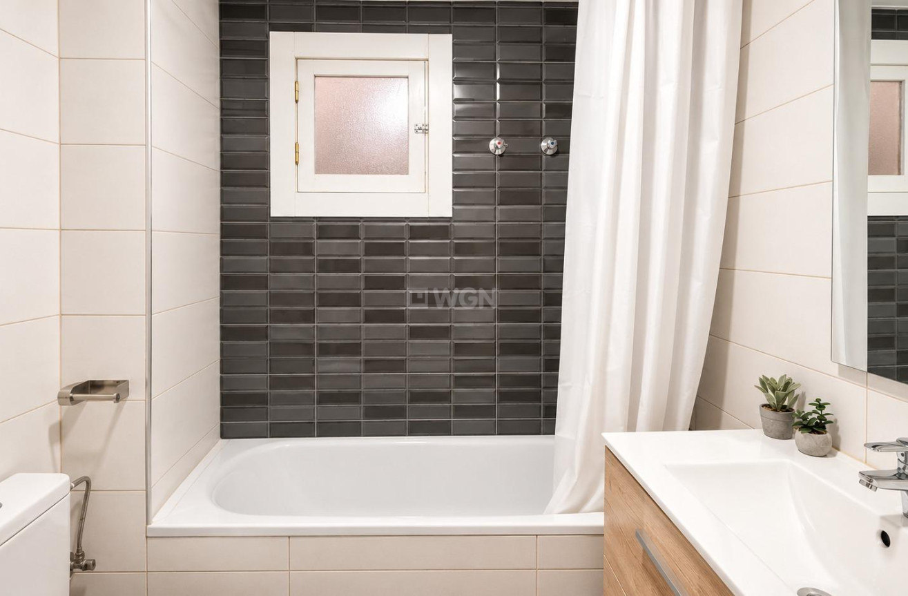 Reventa - Apartamento / piso - Torrevieja - Habaneras