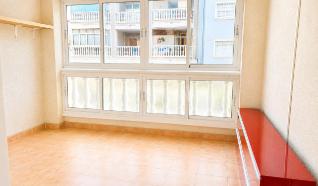 Reventa - Apartamento / piso - Torrevieja - Habaneras