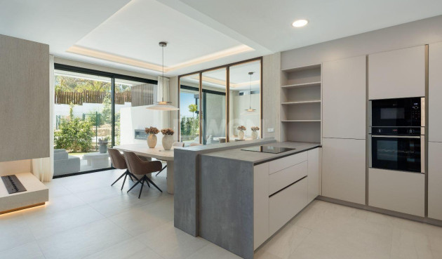 Nowy budynek - Villa - Marbella - Rio Real Golf