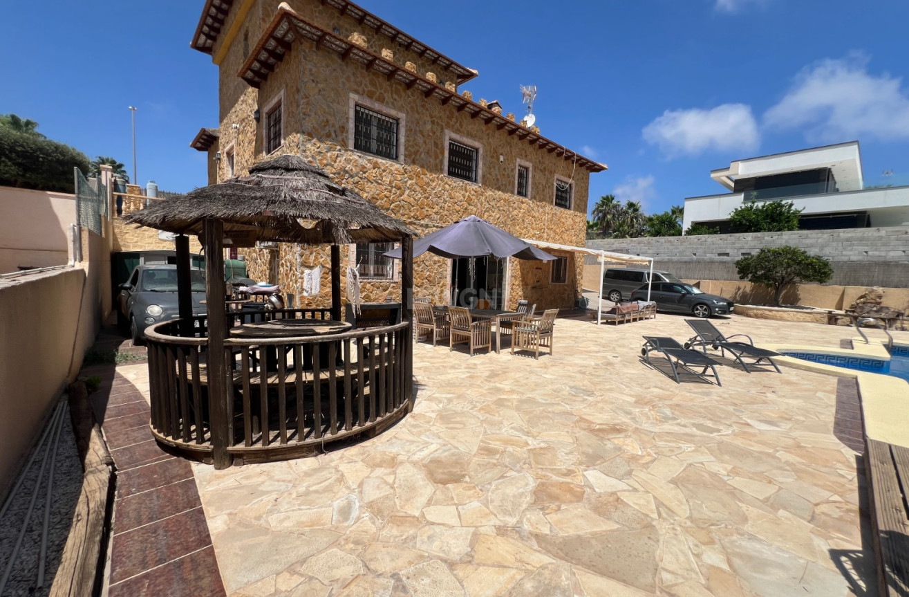 Odsprzedaż - Villa - San Fulgencio - Costa Blanca