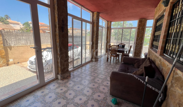 Odsprzedaż - Villa - San Fulgencio - Costa Blanca