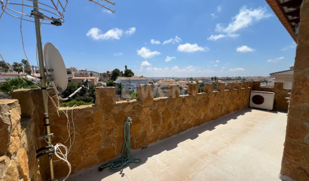 Odsprzedaż - Villa - San Fulgencio - Costa Blanca