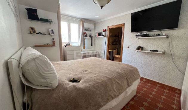 Odsprzedaż - Villa - San Fulgencio - Costa Blanca