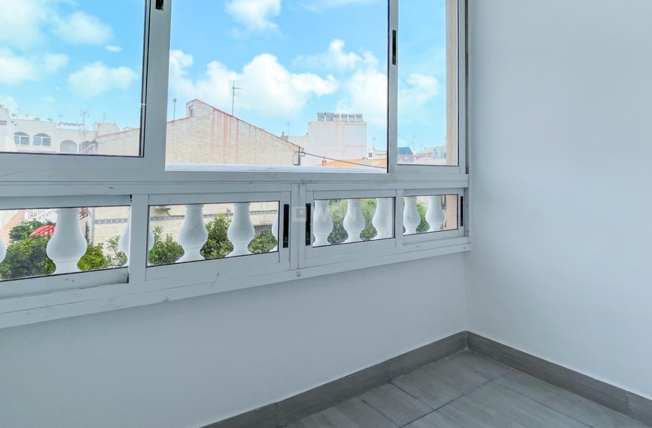 Reventa - Apartamento / piso - Torrevieja - Costa Blanca