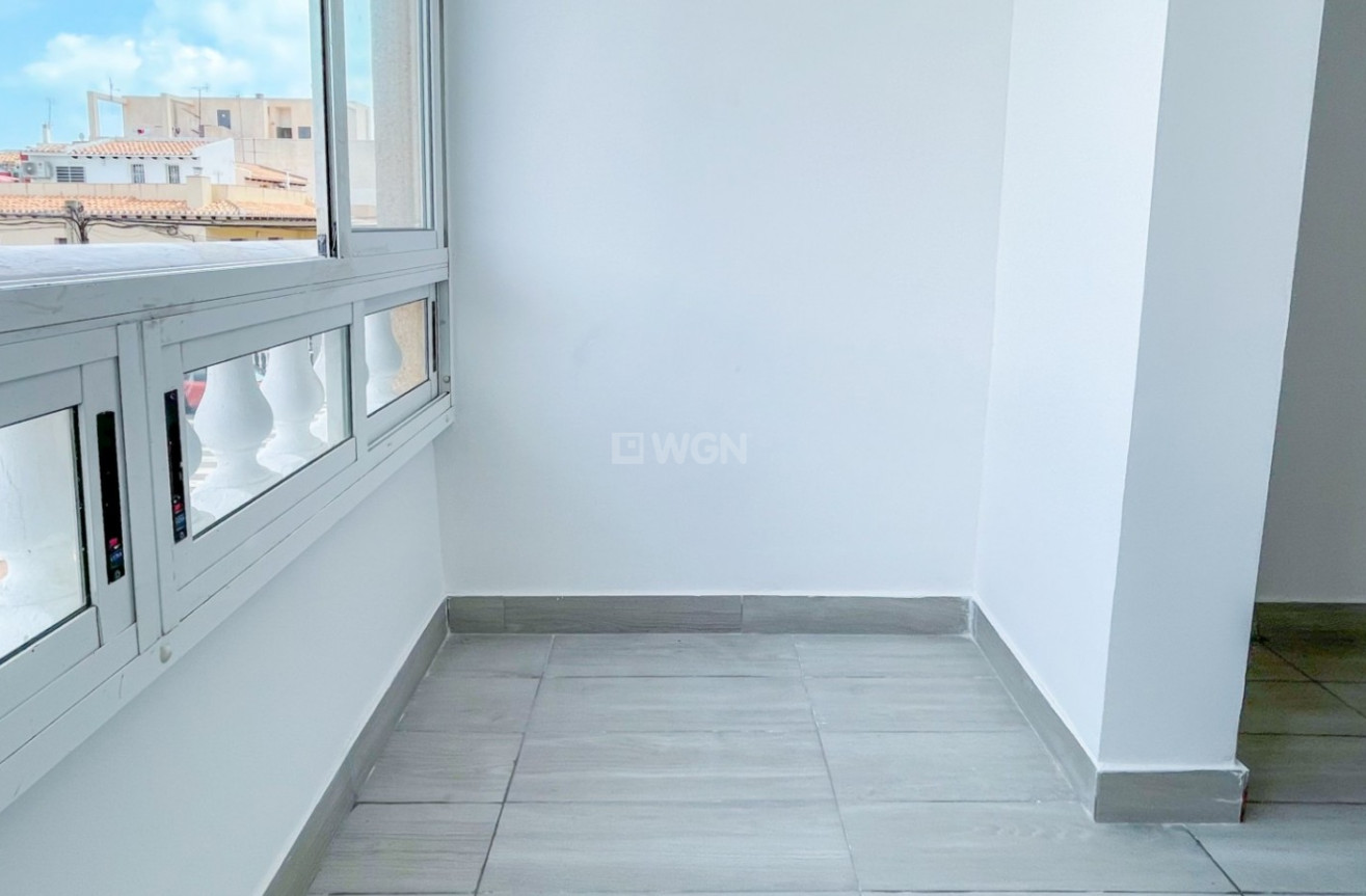 Reventa - Apartamento / piso - Torrevieja - Costa Blanca