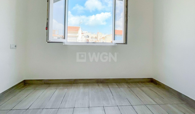 Reventa - Apartamento / piso - Torrevieja - Costa Blanca