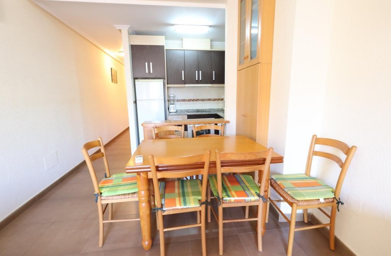 Odsprzedaż - Mieszkanie w bloku - Torrevieja - Costa Blanca