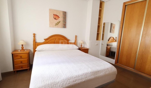 Odsprzedaż - Mieszkanie w bloku - Torrevieja - Costa Blanca