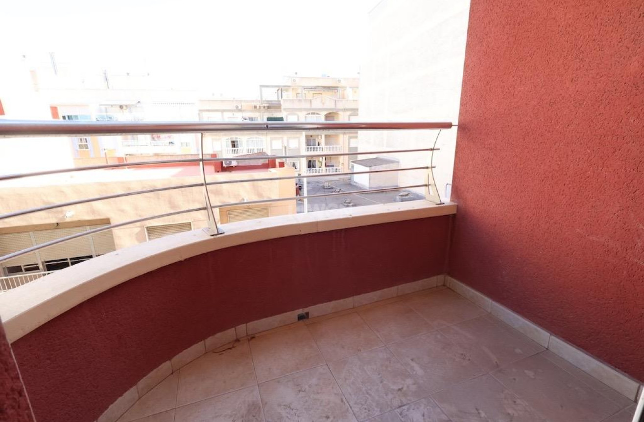 Odsprzedaż - Mieszkanie w bloku - Torrevieja - Costa Blanca
