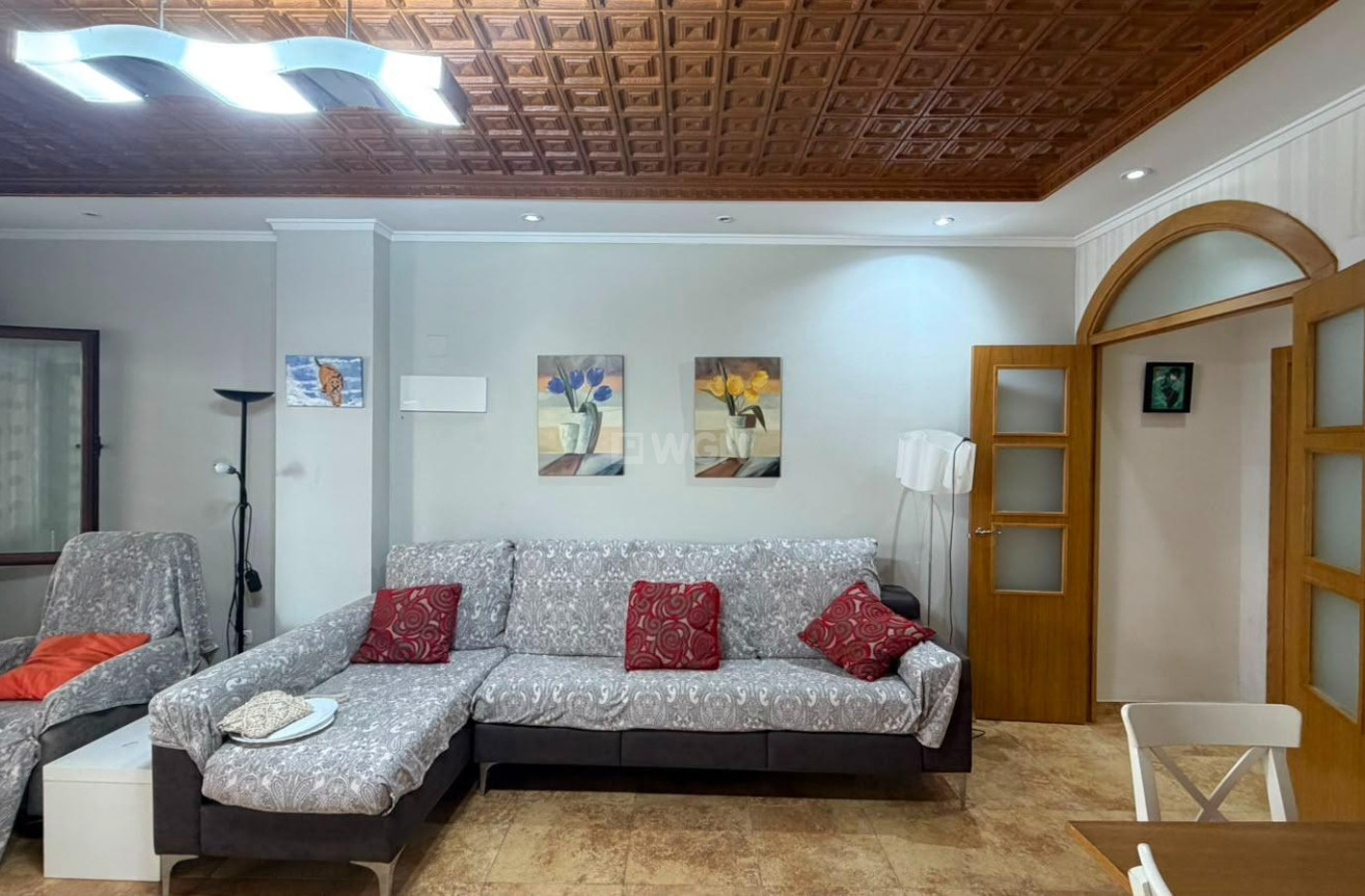 Odsprzedaż - Mieszkanie w bloku - Torrevieja - Acequion