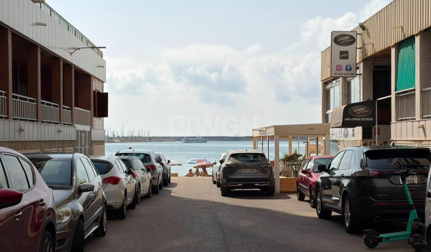 Odsprzedaż - Mieszkanie w bloku - Torrevieja - Acequion