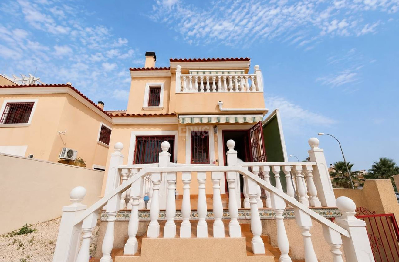 Reventa - Villa - Villamartin - Costa Blanca