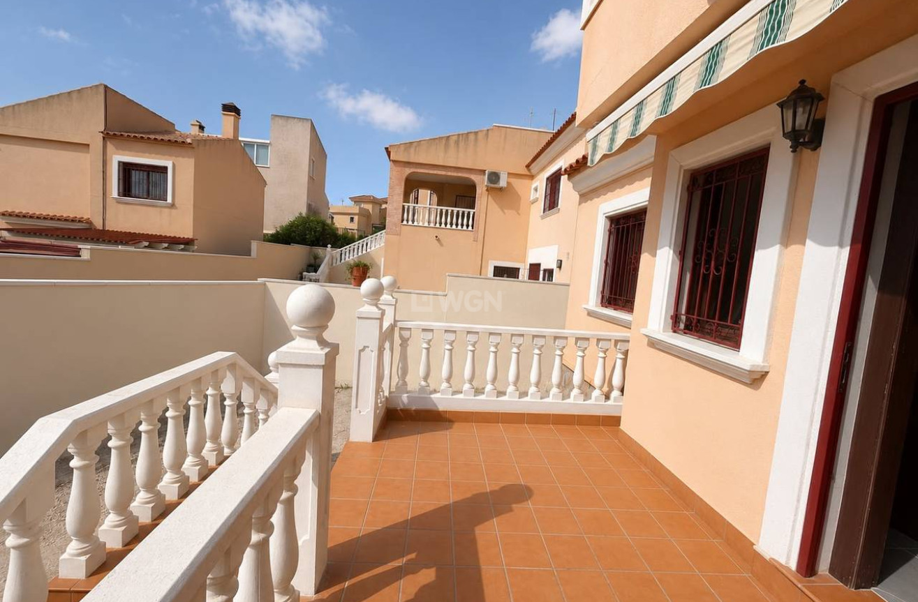 Reventa - Villa - Villamartin - Costa Blanca