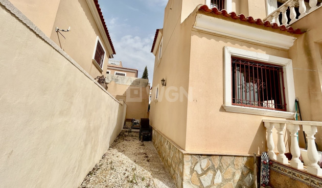 Reventa - Villa - Villamartin - Costa Blanca