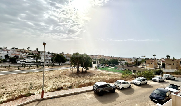 Reventa - Villa - Villamartin - Costa Blanca