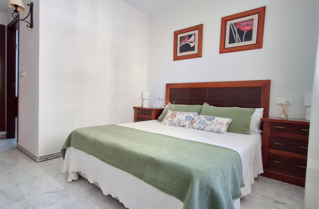 Reventa - Apartamento / piso - Torrevieja - Los Frutales