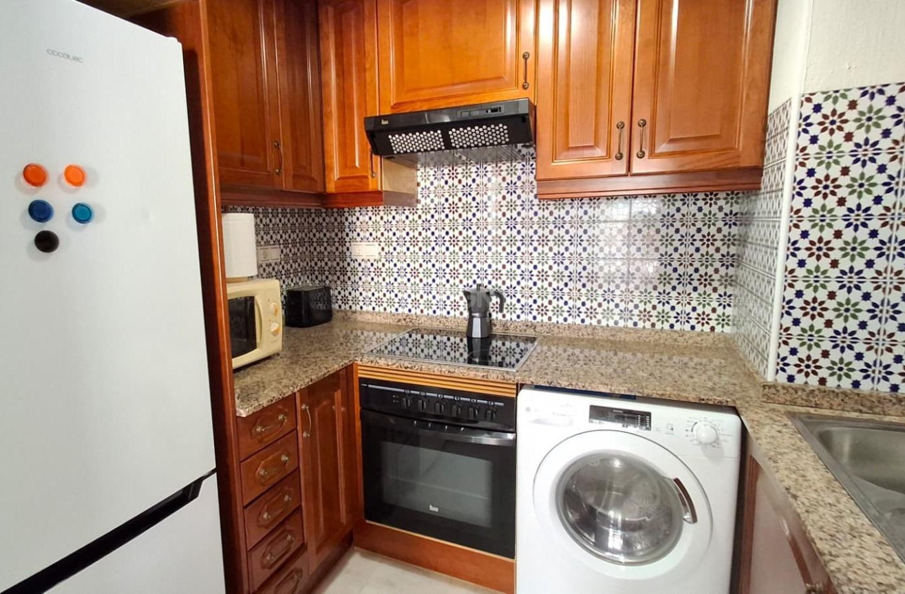 Reventa - Apartamento / piso - Torrevieja - Los Frutales