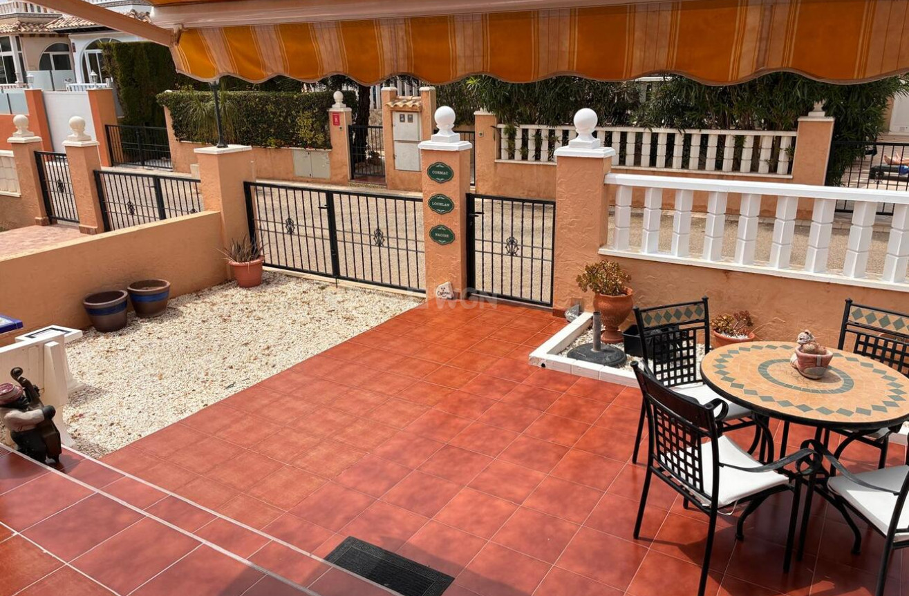 Odsprzedaż - Villa - Lomas de Caboroig - Costa Blanca