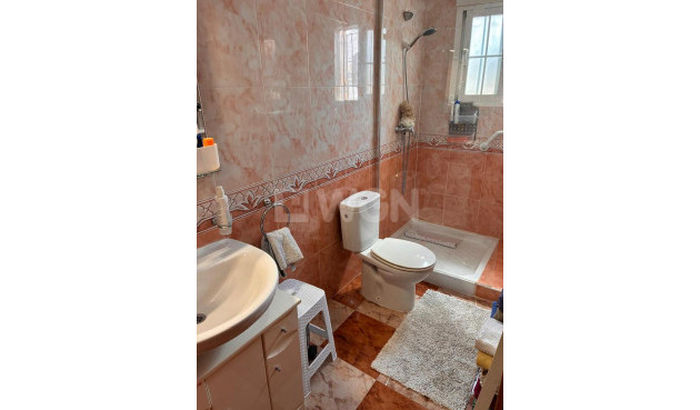 Odsprzedaż - Villa - Lomas de Caboroig - Costa Blanca