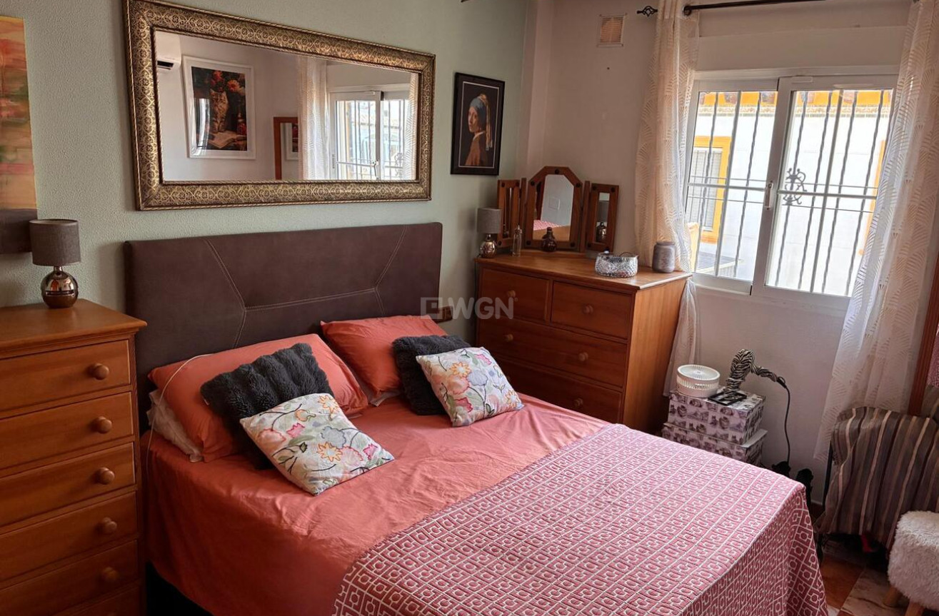 Odsprzedaż - Villa - Lomas de Caboroig - Costa Blanca
