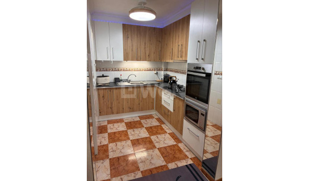 Odsprzedaż - Villa - Lomas de Caboroig - Costa Blanca