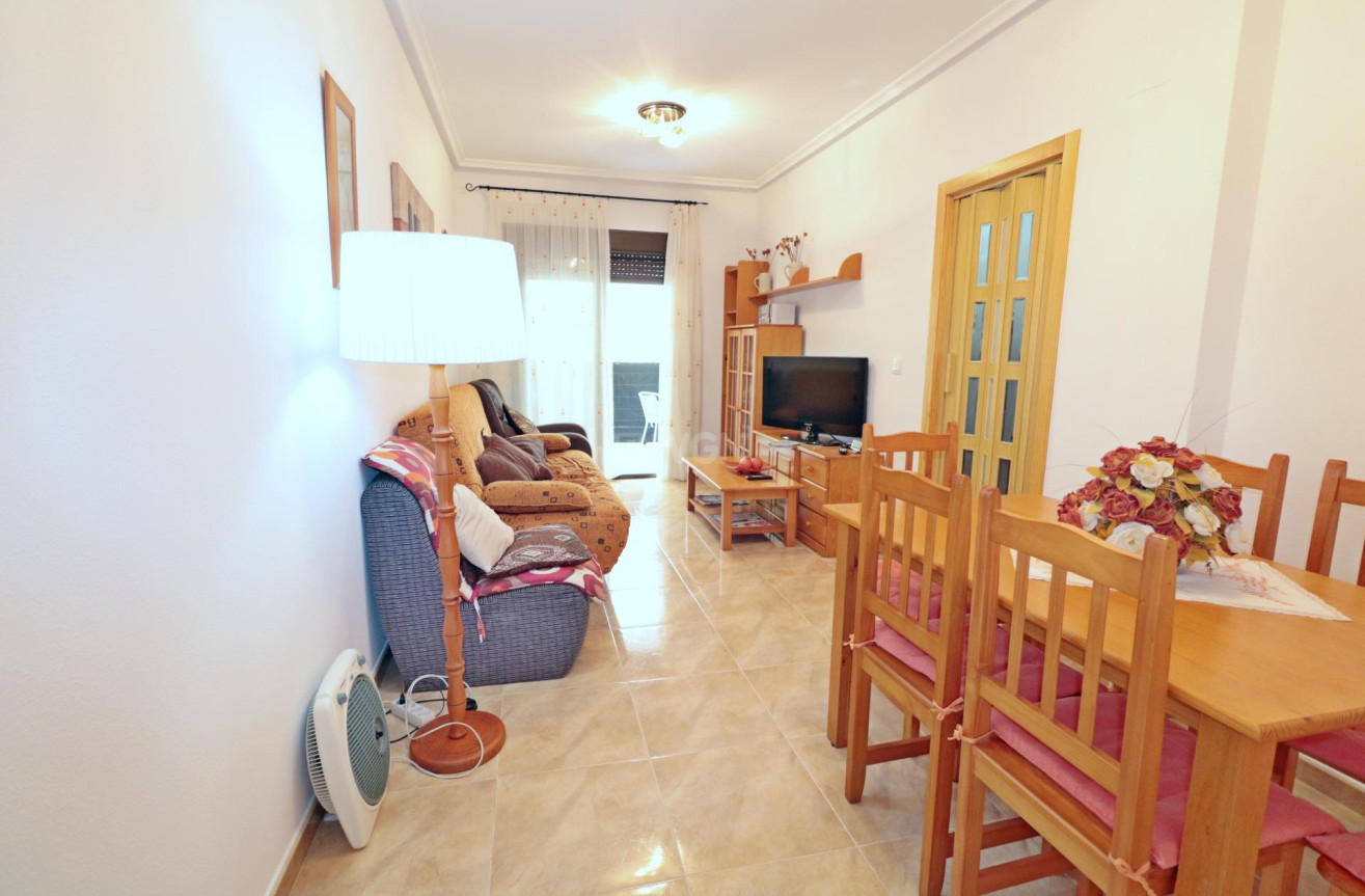 Odsprzedaż - Mieszkanie w bloku - Torrevieja - Acequion