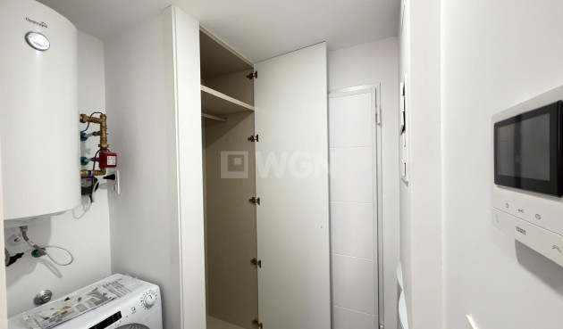 Reventa - Apartamento / piso - Torrevieja - Estacion De Autobuses