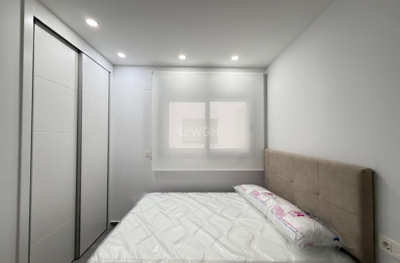 Reventa - Apartamento / piso - Torrevieja - Estacion De Autobuses