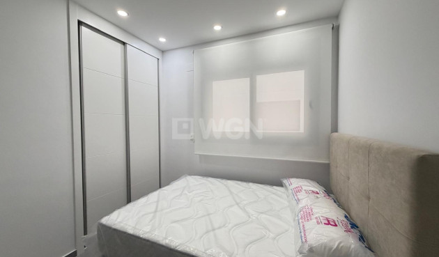 Reventa - Apartamento / piso - Torrevieja - Estacion De Autobuses