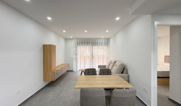 Reventa - Apartamento / piso - Torrevieja - Estacion De Autobuses